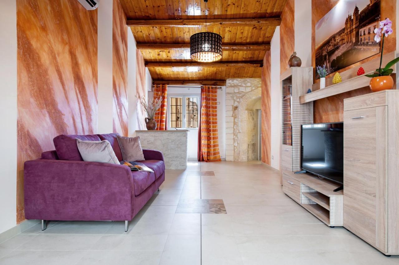 Mea Apartment Noto Esterno foto