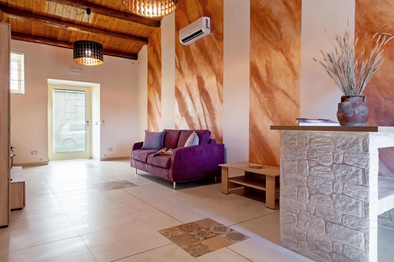 Mea Apartment Noto Esterno foto